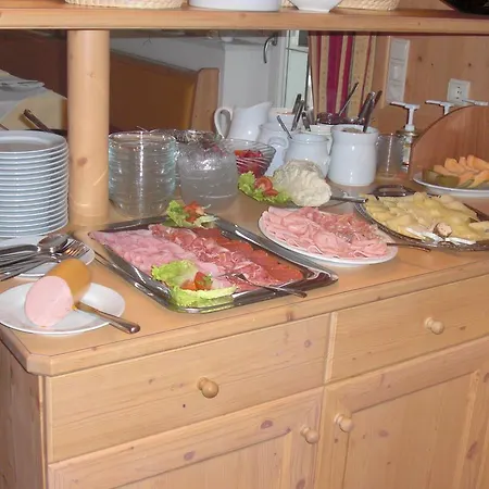 Garni Unterhaslerhof Bed and breakfast Merano